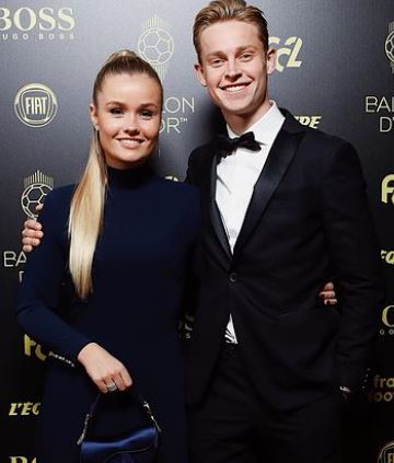 John de Jong son Frenkie De Jong with his fiance
